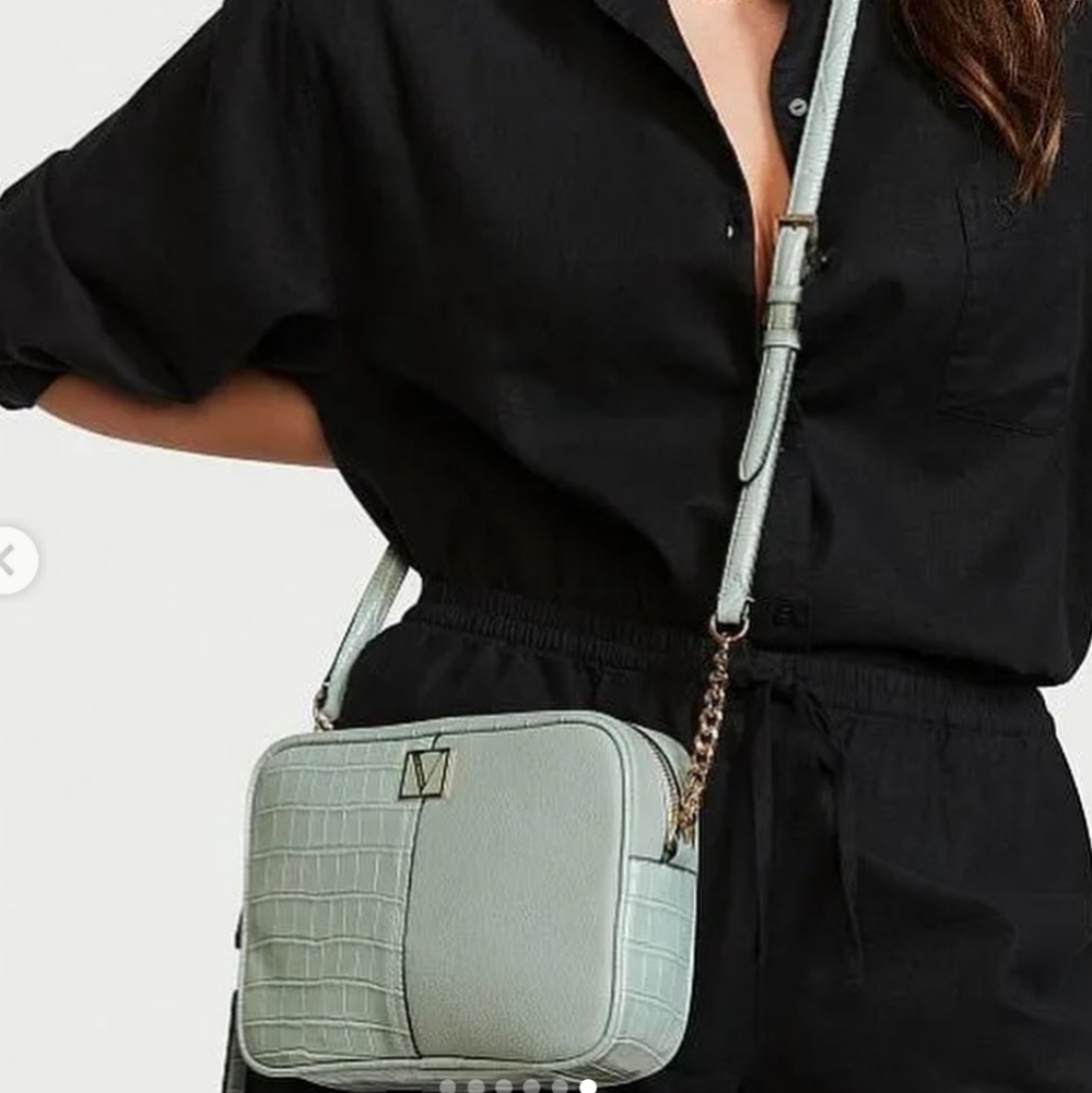 Crossbody green purse